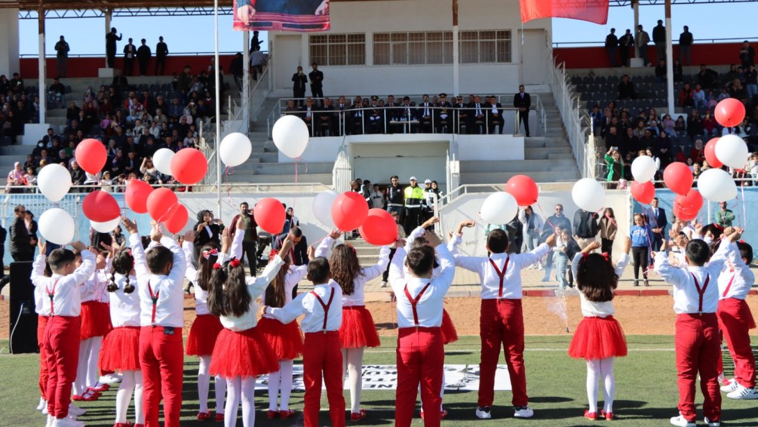 29 Ekim Cumhuriyet Bayramı İlçemizde Coşkuyla Kutlandı...